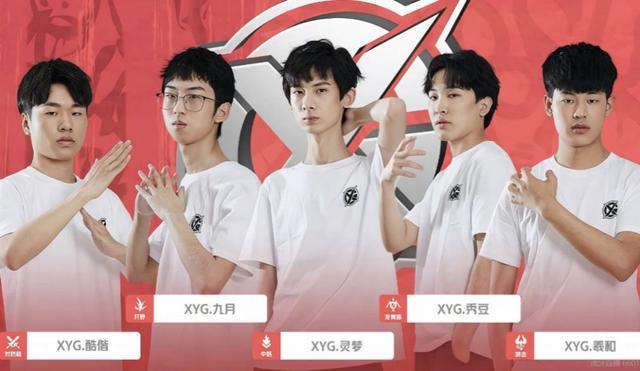 了自己比杜 了自己比杜