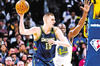 球队颇为相 球队颇为相